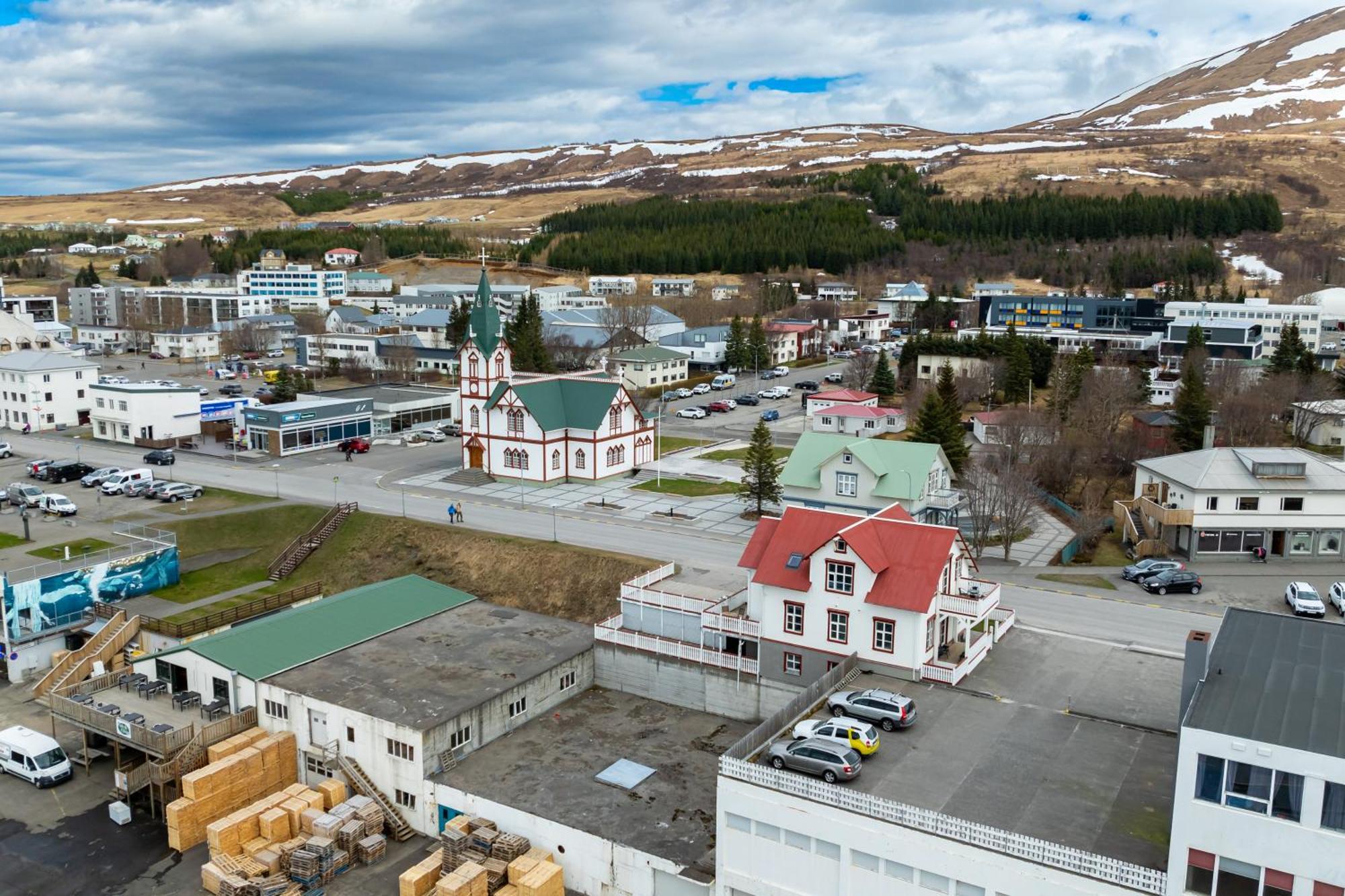 フーサヴィークBjarnabuthアパートメント エクステリア 写真